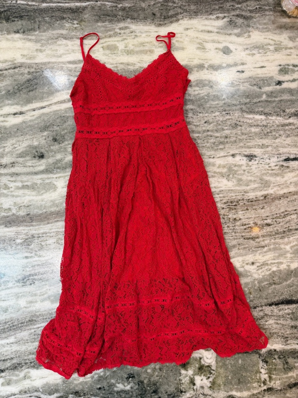 NSR Red Lace Spaghetti-Strap Midi Dress
Women’s XL - Picture 9 of 12